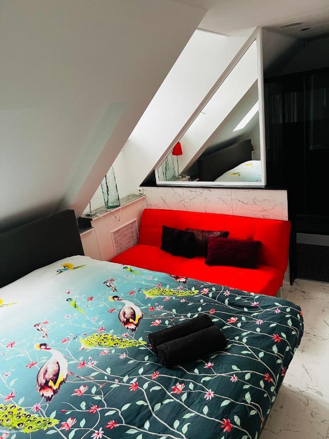 Chez Helene Luxury Bnb Maastricht Bagian luar foto